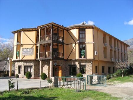Hotel Los Arenales De Jerte Exterior photo